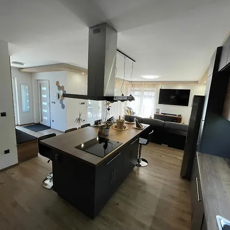 Arany Ciprus Apartment